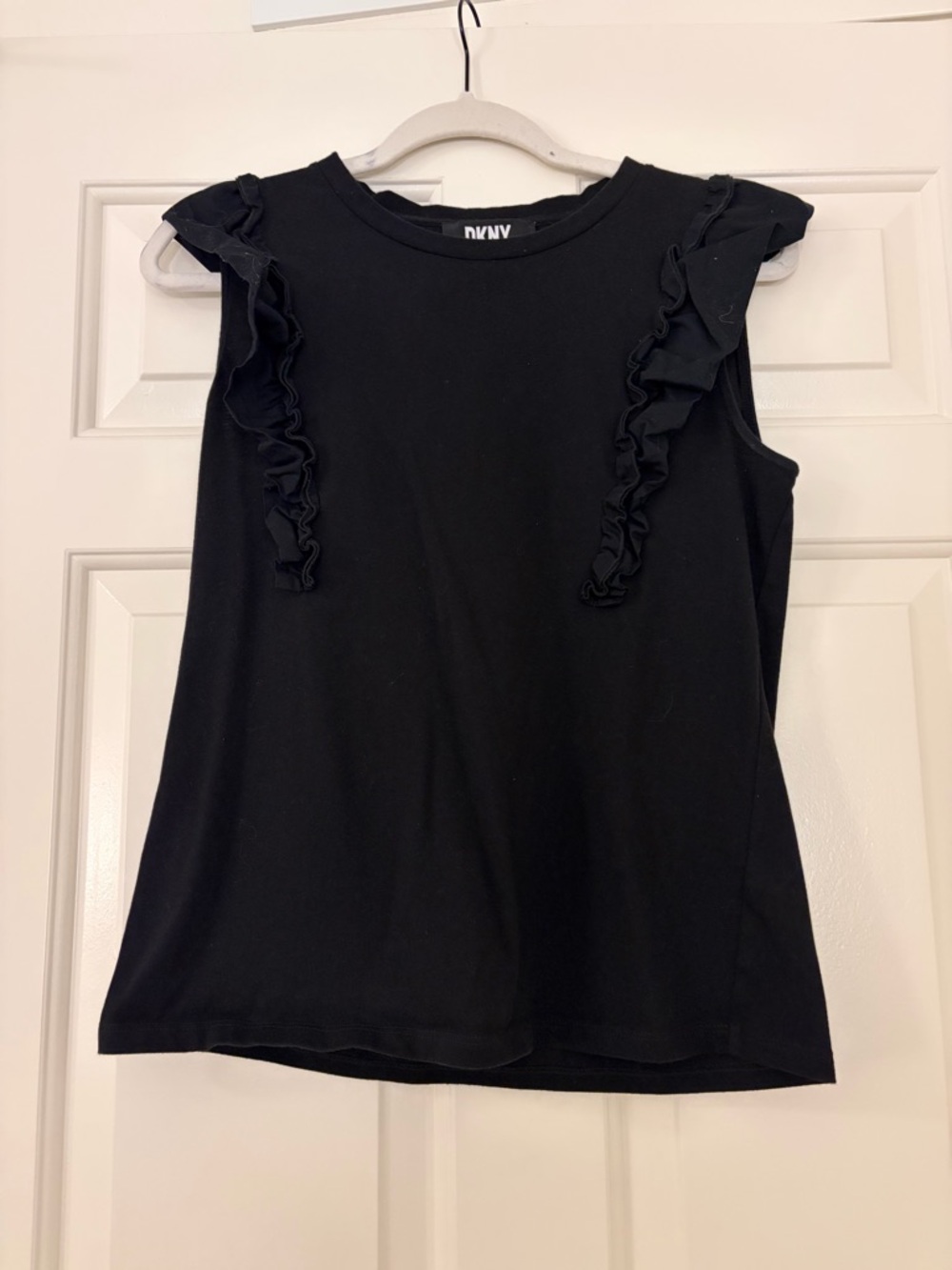 DKNY Black Ruffle-Trim Sleeveless Tank